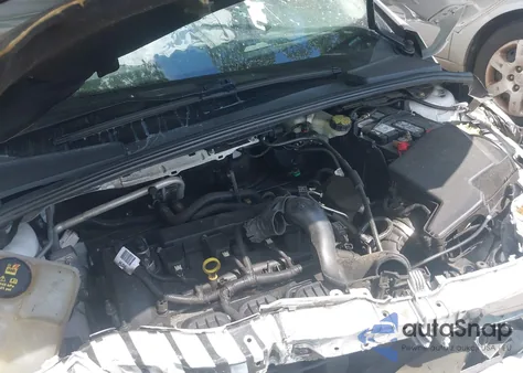 2015 Ford Focus Se z USA, uszkodzony, nr VIN 1FADP3F20FL260905